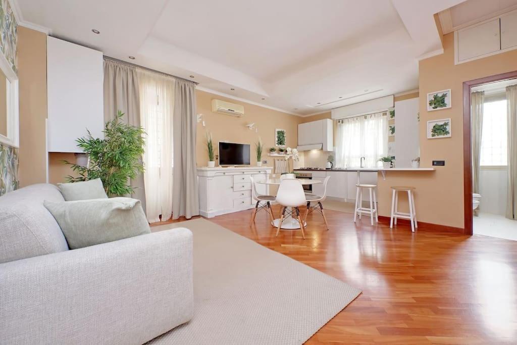 Lucky Domus Tuscolano Apartamento *