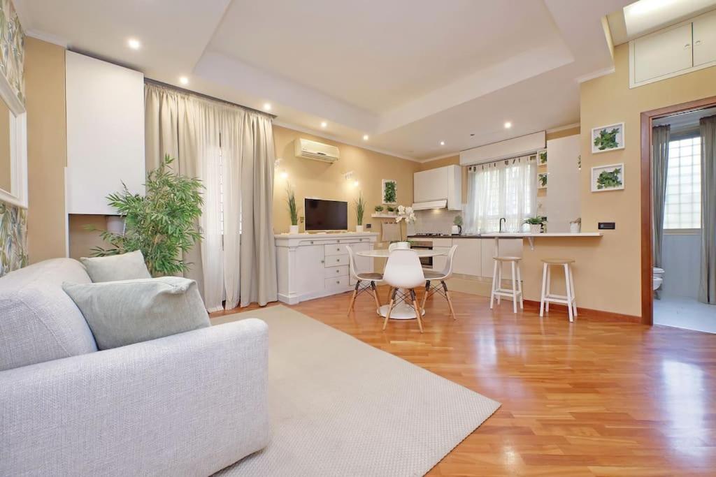 Apartamento Lucky Domus Tuscolano